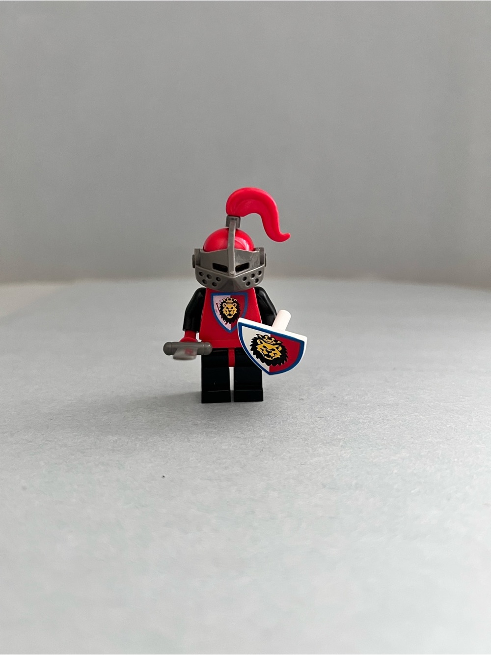 LEGO Castle Royal Knights Royal Knight Minifigure